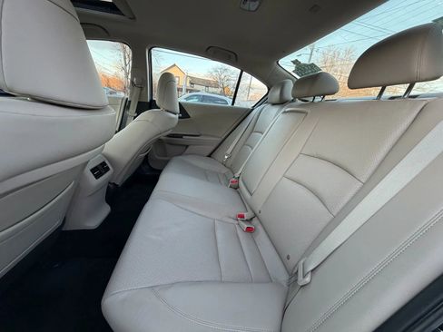 Used 2013 Honda Accord EX-L image 16