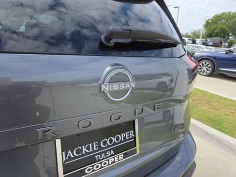 New 2026 Nissan Rogue S image 36