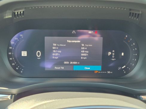 Used 2023 Volvo XC60 B5 Plus w/ Protection Package Premier AWD/4WD image 22