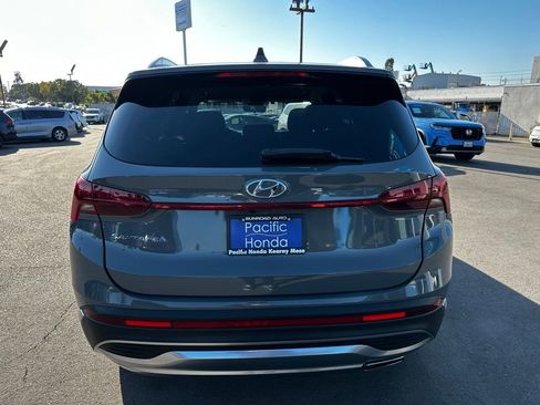 Used 2022 Hyundai Santa Fe SEL w/ Cargo Package FWD image 4