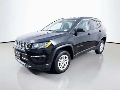 Used 2020 Jeep Compass Sport w/ Cold Weather Group AWD/4WD image 3