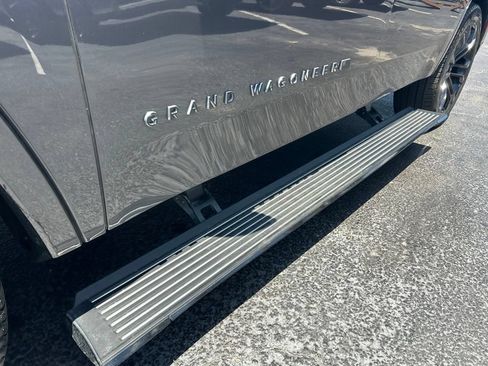 Certified 2024 Jeep Grand Wagoneer Series II Obsidian w/ Quick Order Packagew 28T AWD/4WD image 22