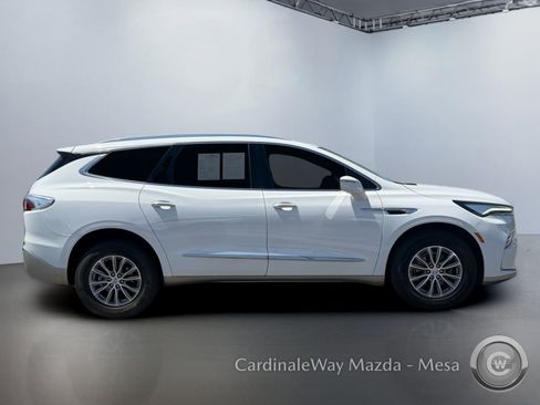 Used 2024 Buick Enclave Premium AWD/4WD image 3