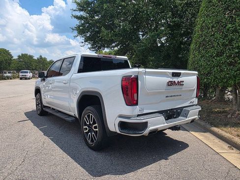 Used 2019 GMC Sierra 1500 AT4 w/ AT4 Premium Package AWD/4WD image 3
