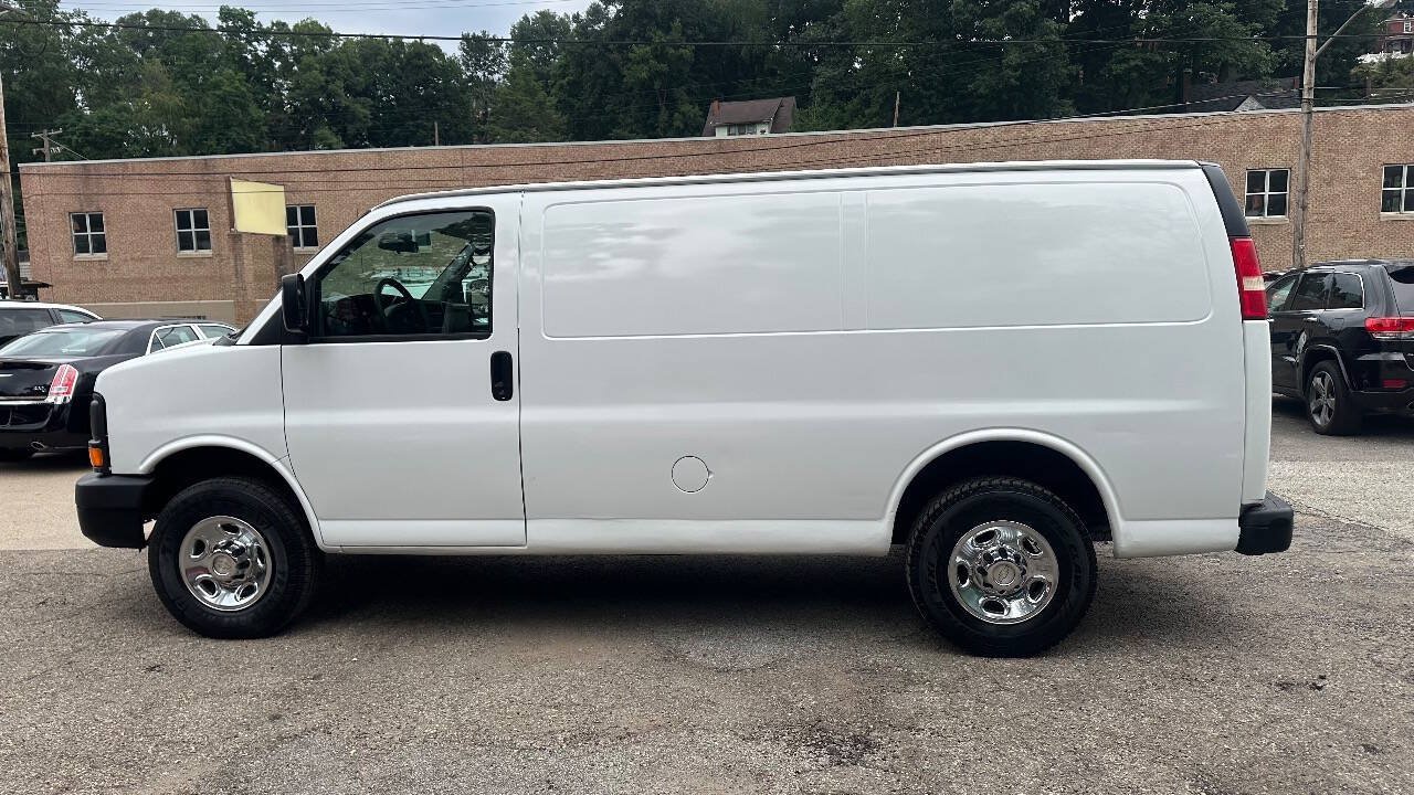 Used 2008 Chevrolet Express 2500 RWD image 4