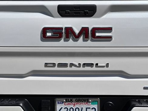 Used 2021 GMC Sierra 1500 Denali w/ Denali Ultimate Package AWD/4WD image 52