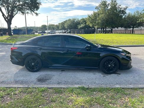 Used 2025 Toyota Camry SE w/ Multimedia Upgrade Package FWD image 7