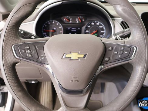 Used 2024 Chevrolet Malibu LS w/ Driver Confidence Package image 3