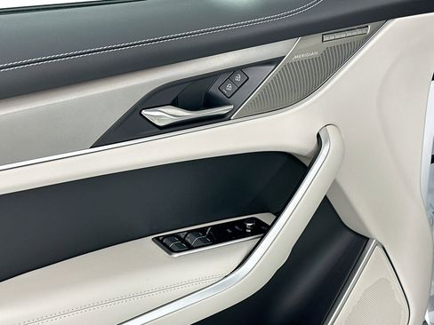 Certified 2026 Jaguar F-PACE R-Dynamic S image 15