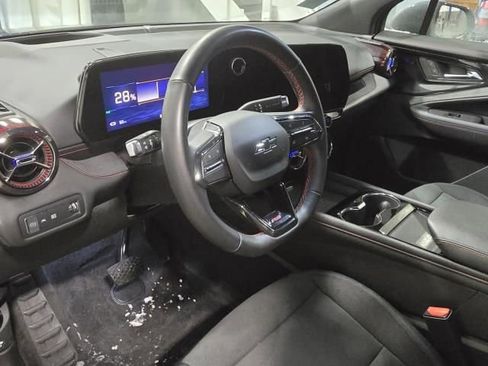 Used 2024 Chevrolet Blazer EV RS image 13