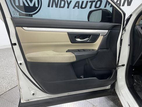 Used 2020 Honda CR-V LX image 13