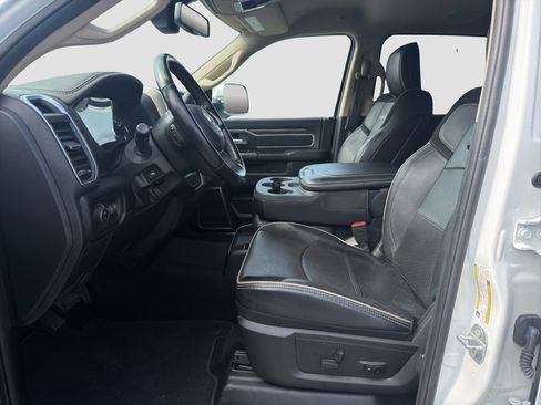 Used 2021 RAM 2500 Laramie AWD/4WD image 9