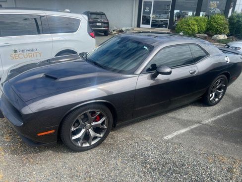 Used 2015 Dodge Challenger SXT Plus w/ Driver Convenience Group RWD image 1