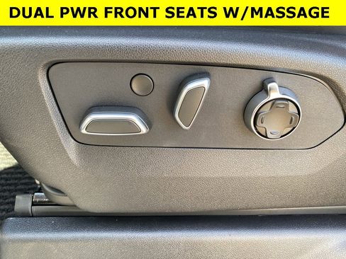 New 2026 GMC Sierra 2500 Denali Ultimate image 17