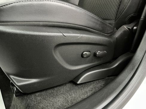 Used 2022 Buick Encore Preferred w/ Safety Package image 10