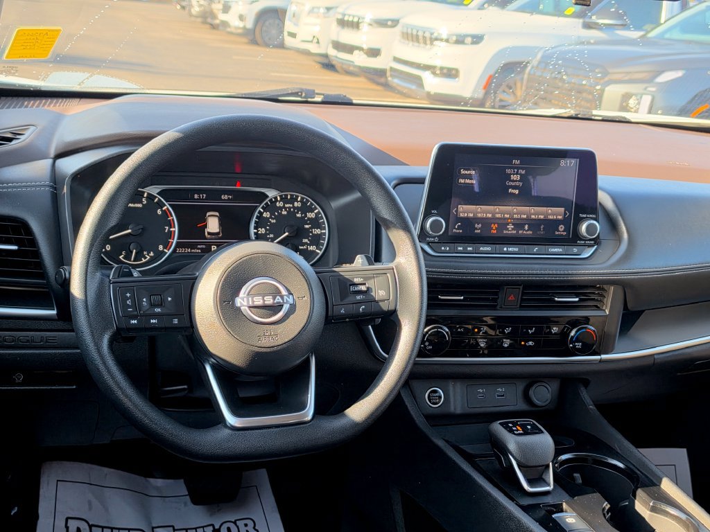 Used 2023 Nissan Rogue S AWD/4WD image 34