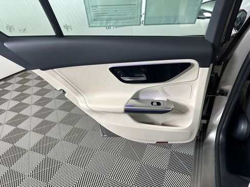 Certified 2023 Mercedes-Benz C 300 Sedan image 24