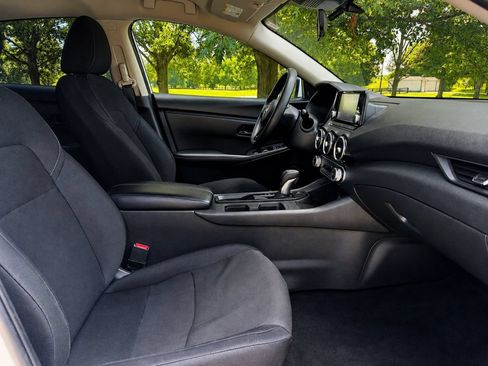 Used 2024 Nissan Sentra S FWD image 27