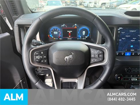 Used 2025 Ford Bronco Outer Banks AWD/4WD image 27