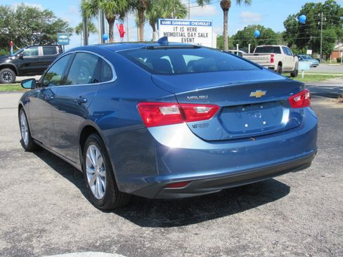 Used 2025 Chevrolet Malibu LT FWD image 8