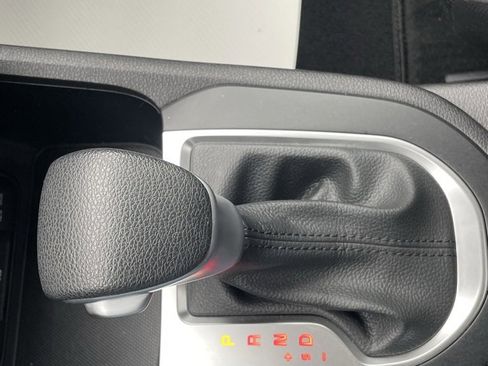 Certified 2023 Kia Forte LXS image 25