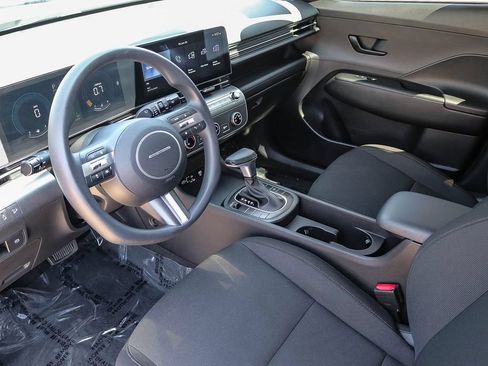 Used 2026 Hyundai Kona SE FWD image 19