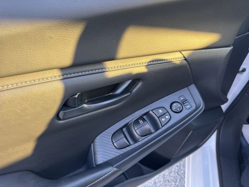 Certified 2025 Nissan Sentra S image 11