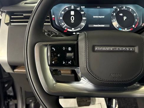New 2025 Land Rover Range Rover SE image 40