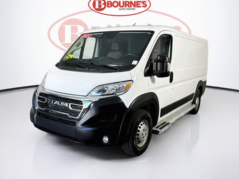 Used 2025 RAM ProMaster 2500 w/ U-Haul Equipment Group FWD image 4