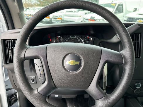 New 2025 Chevrolet Express 3500 Work Van w/ Driver Convenience Package image 8