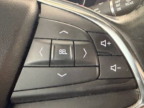 Used 2019 Cadillac XT5 Luxury image 14