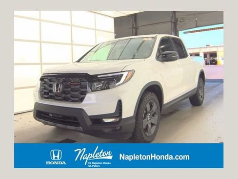 Used 2026 Honda Ridgeline TrailSport image 1