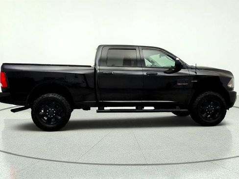 Used 2016 RAM 2500 Big Horn w/ Black Appearance Group AWD/4WD image 4