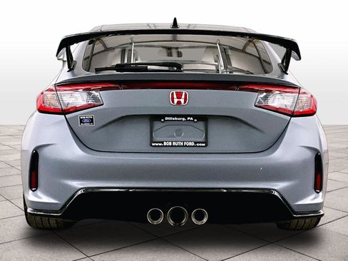 Used 2024 Honda Civic Type R image 4