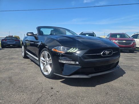 Used 2018 Ford Mustang Premium w/ Equipment Group 201A RWD image 24