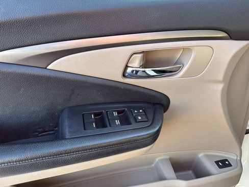 Used 2016 Honda Pilot EX-L image 9
