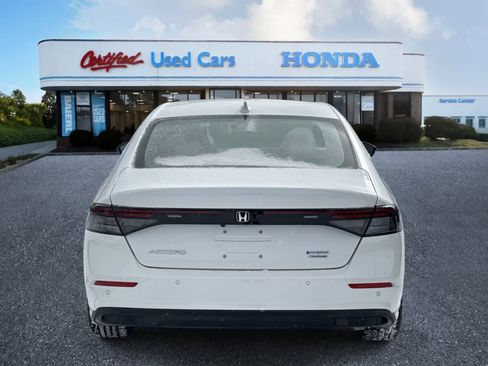 Used 2025 Honda Accord Touring image 4