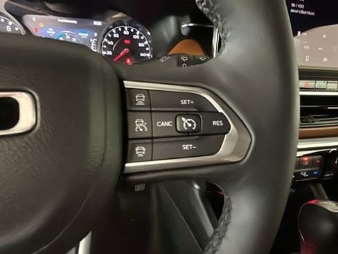 Used 2024 Jeep Compass Limited AWD/4WD image 17