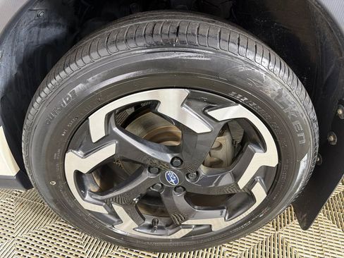 Used 2019 Subaru Crosstrek 2.0i w/ Eyesight System image 11