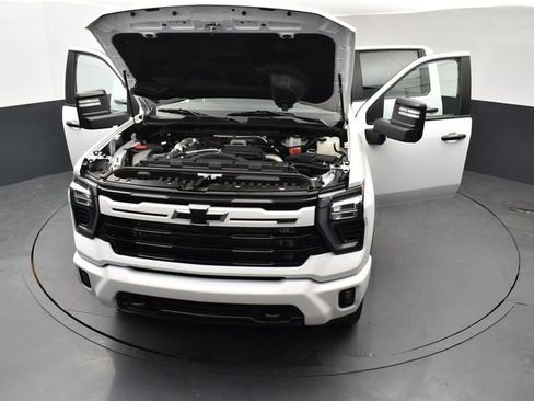 Used 2024 Chevrolet Silverado 3500 LT w/ Z71 Sport Edition AWD/4WD image 26