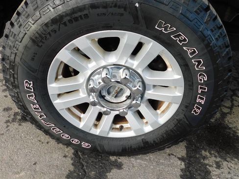 Used 2019 Ford F250 XLT w/ XLT Value Package image 21