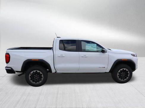 New 2026 GMC Canyon AT4 AWD/4WD image 8