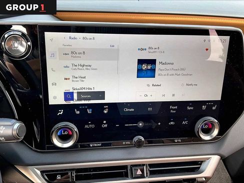 Certified 2025 Lexus RX 350 Premium w/ Accessory Package (Z1) FWD image 31