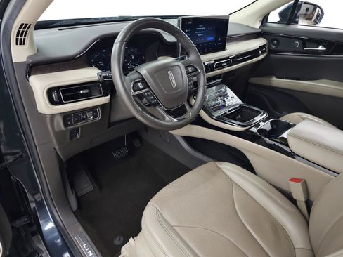 Used 2021 Lincoln Nautilus Reserve AWD/4WD image 15