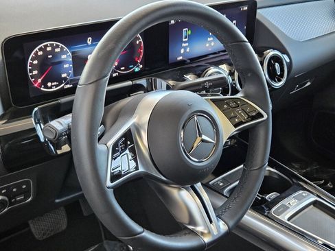 Certified 2026 Mercedes-Benz GLA 250 image 25