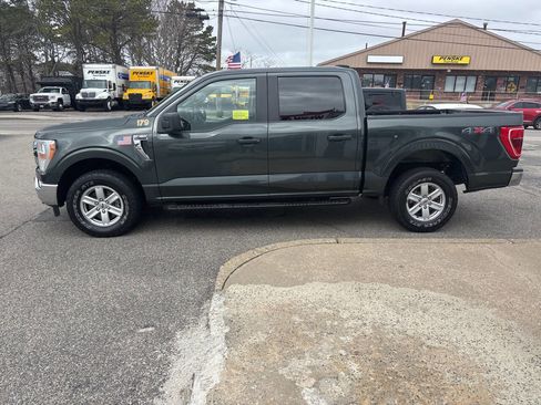 Used 2021 Ford F150 XLT image 6