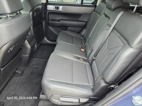 Used 2026 Hyundai Santa Fe SEL FWD image 15