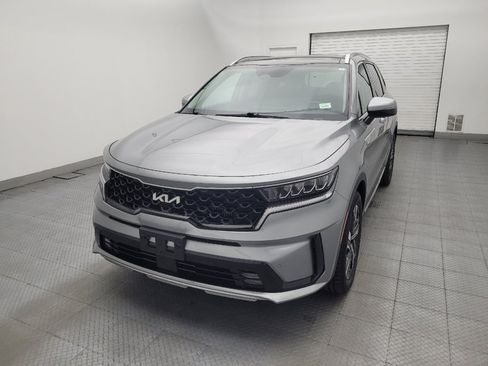 Used 2023 Kia Sorento EX w/ Panoramic Sunroof Package AWD/4WD image 15