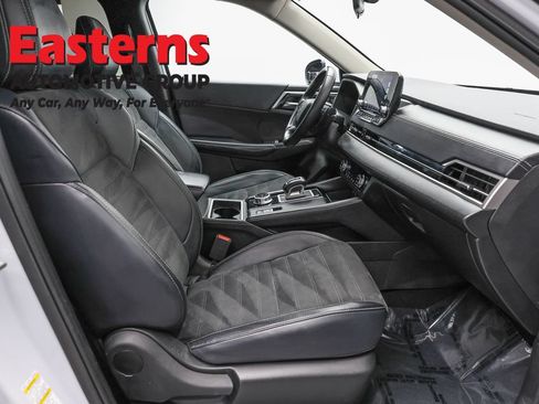 Used 2024 Mitsubishi Outlander SE AWD/4WD image 23
