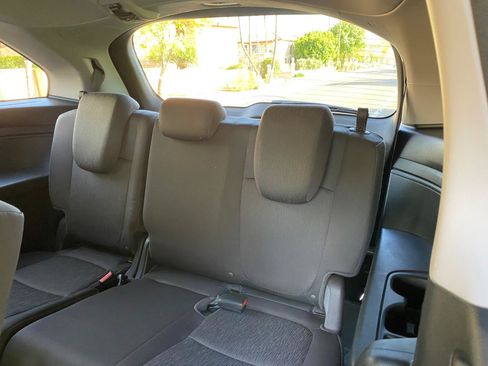 Used 2019 Honda Odyssey EX image 35